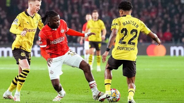 El PSV y Borussia Dortmund empatan en la ida de los octavos de Champions