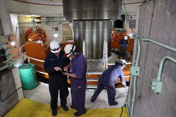 Iniciaron el mantenimiento preventivo de la U18 de Itaipú - Economía - ABC Color