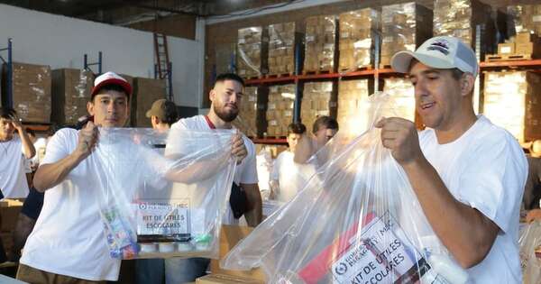 La Nación / Ministro: MEC proveerá libros necesarios este año
