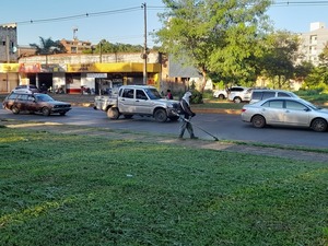 Municipio impulsa campaña de limpieza de espacios públicos en varios sectores de Encarnación