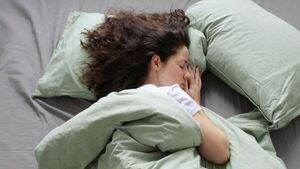 ¿Cuántas almohadas hay que usar al dormir?