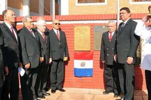 Eusebio Torres: el día en que Horacio Cartes homenajeó al torturador condenado ayer - Política - ABC Color