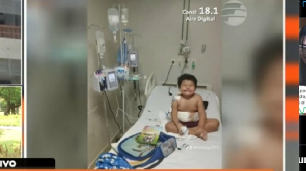 Pequeño lleva 9 meses internado y padres piden ayuda a la ciudadanía - Noticias Paraguay