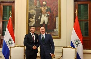 David Cameron destaca como "hist贸rica" su visita a Paraguay, que apuesta por estrechar lazos - Revista PLUS