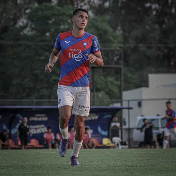 Horqueteño se destaca en la cantera del Sub-17 de Cerro Porteño.
