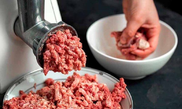 Pediatra explica por qué los niños menores de 5 años no deben comer carne molida – Prensa 5
