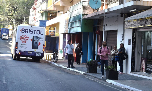 El titular del Viceministerio de Transporte multará a empresas por reguladas en San Lorenzo
