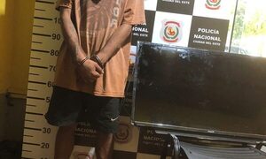 Detienen a ratero y recuperan objeto robado