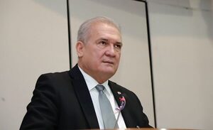 Rolón critica a ministro por “presionar” a fiscal en caso Remansito