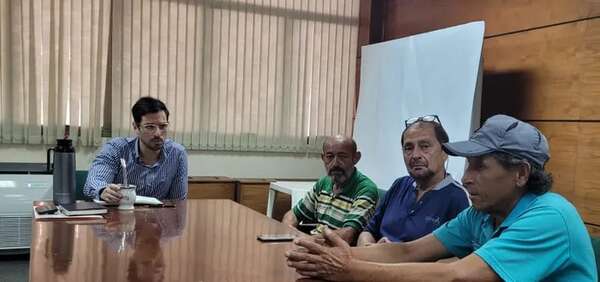 Cuidacoches piden ayuda para salir de las calles a concejales de Asunción - Nacionales - ABC Color