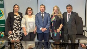 Sorpresiva renuncia del titular del Incoop a 2 meses de ser designado