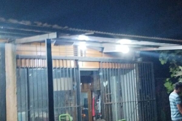 Asaltan a español en su vivienda, llevan automóvil, dinero y joyas