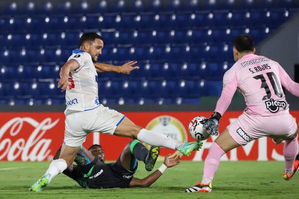 Gran victoria de Nacional que se aferra a la Libertadores - .::Agencia IP::.