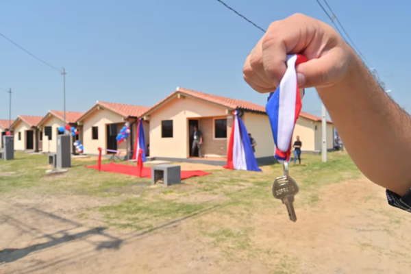 Advierten sobre venta de viviendas adjudicadas y cobro de dinero de gestores