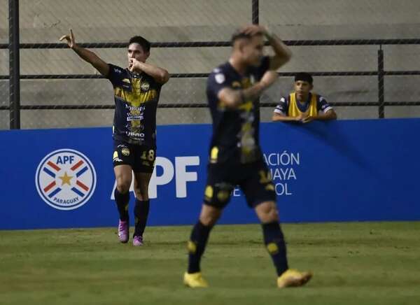 La formación de Trinidense para enfrentar a El Nacional - Sportivo Trinidense - ABC Color