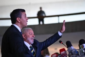 Tarifa de Itaipú: ¿Estatismo de Peña vs. Libre mercado de Lula?