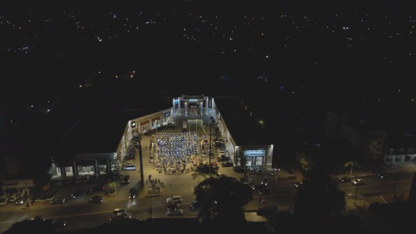 Century Plaza celebra aniversario con obsequios para sus clientes