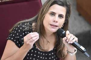 Kattya González: la sociedad está en “alerta” ante el autoritarismo y la clase política debe escuchar - Política - ABC Color
