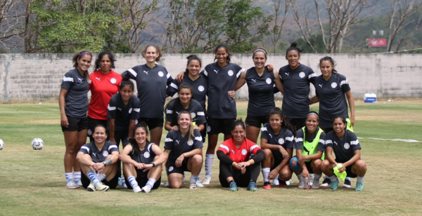 Versus / Paraguay hace su debut en la Copa de Oro de la CONCACAF