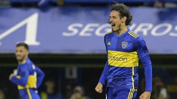 Versus / El paraguayo que "destrozó" a Edinson Cavani