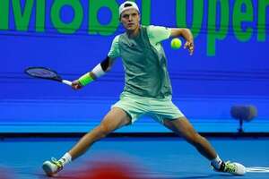 El joven checo Mensik sorprende a Rublev en los cuartos de Doha - Tenis - ABC Color