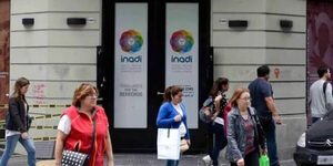 Gobierno argentino cerrará Instituto contra Discriminación; lo tilda de “inservible”