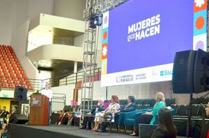 SEG participa en primera “Expo Foro Mujeres que Hacen