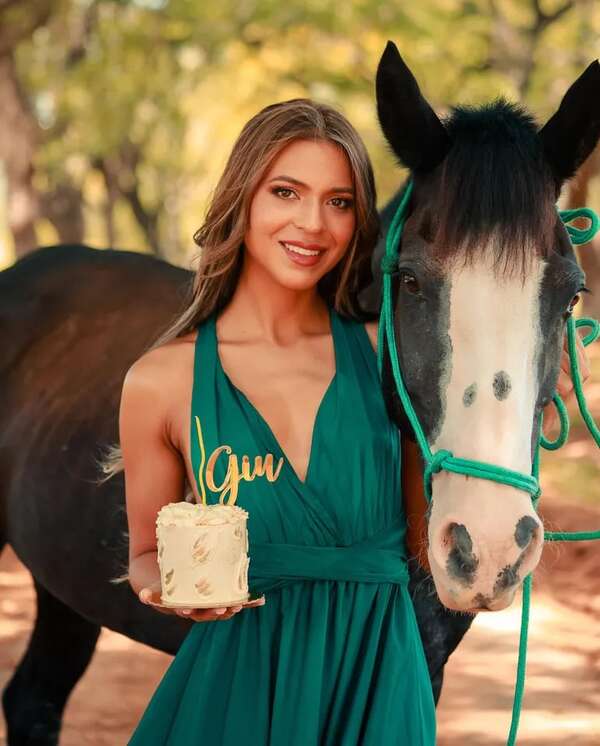 Giuliana Tewes estuvo de cumple: “Solamente quiero agradecer…” - Gente - ABC Color