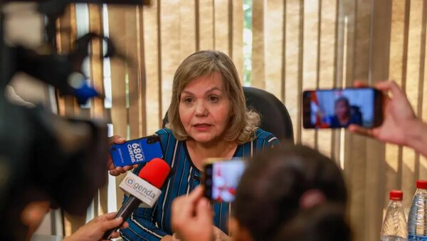 Samaniego afirma que Ley 5577 no se puede usar para censurar a la prensa y habla de una evaluación - Radio Imperio 106.7 FM