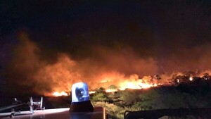 Se descontrolan incendios en Benjamín Aceval y llegan a zonas urbanas | 1000 Noticias