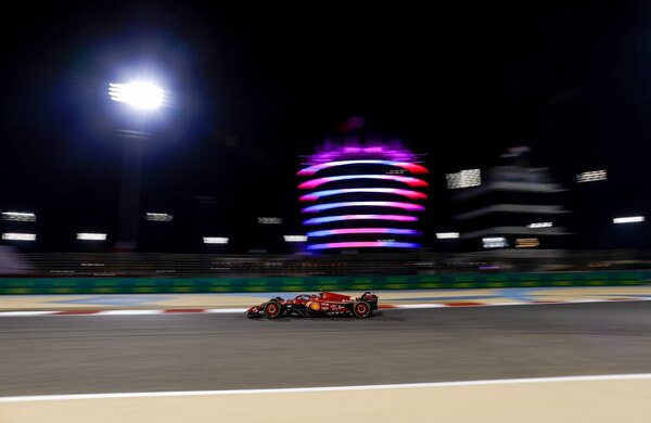 Versus / Sainz y Ferrari dan un toque de "esperanza" en el segundo día de test de Fórmula 1