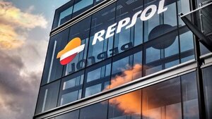 Repsol invertir谩 entre 16.000 y 19.000 millones de euros entre 2024-2027, un 25% en EEUU - Revista PLUS