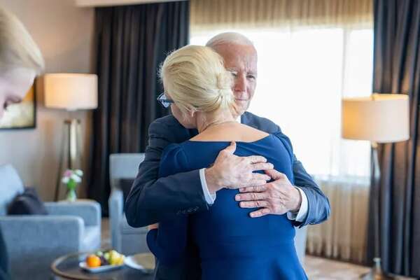 Biden se reúne en San Francisco con la viuda de Navalni y su hija - Mundo - ABC Color