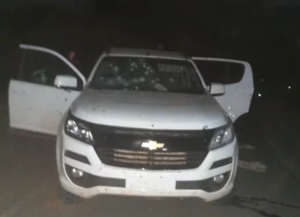Habrían baleado camioneta de “Macho” y se calcula que estaría gravemente herido
