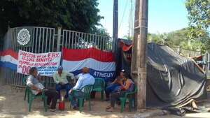 Yacyretá: pescadores de Itapúa siguen aguardando víveres y renovación de órdenes de compras - Nacionales - ABC Color