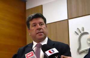 Leyes laborales y proteger a indígenas son las exigencias pesadas de UE, dice MIC - Nacionales - ABC Color