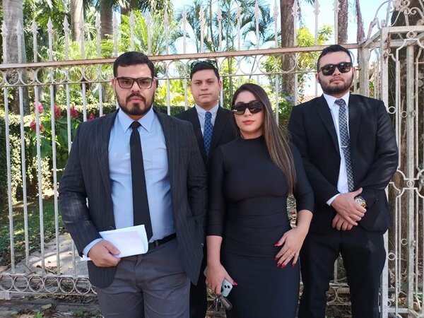 Investigan a gerente de empresa que instaló control informático al vehículo de su expareja