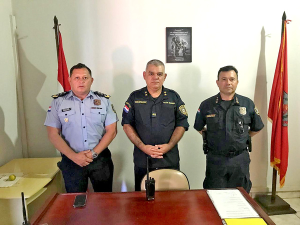 Director de Policía dispone cambios en varias dependencias del Alto Paraná - La Clave