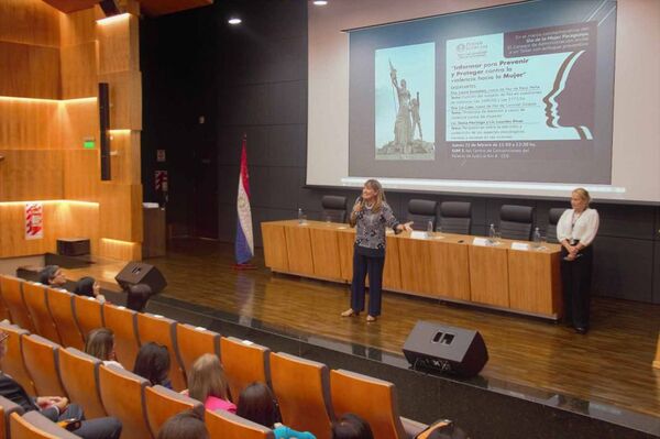 Realizaron taller de prevención sobre violencia contra las mujeres en CDE