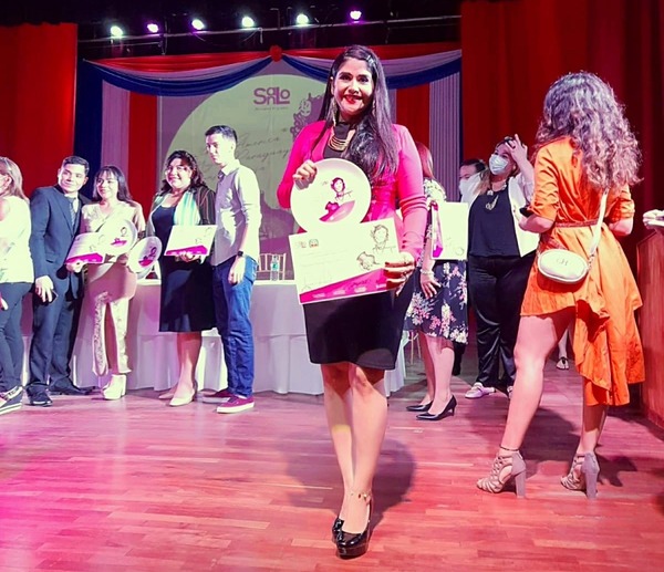Designan a Betania Báez como directora de la Escuela Municipal de Música - San Lorenzo Hoy