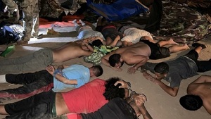 Decomisan avioneta y detienen a 10 extranjeros en Alto Paraguay