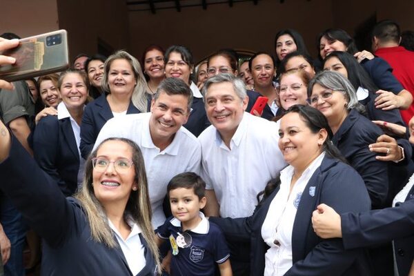 Peña dijo que el Gobierno trabajará para que ningún niño se quede sin un plato de comida en la escuela - El Trueno