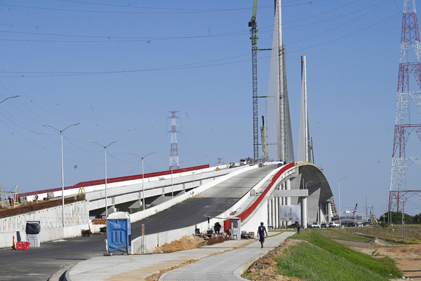 Puente Héroes del Chaco será solo para vehículos livianos