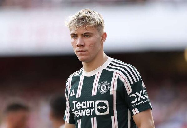 El Manchester United pierde varias semanas a Hojlund por lesión