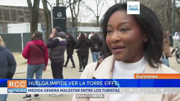 Malestar entre los turistas por una huelga que les impide ver la Torre Eiffel