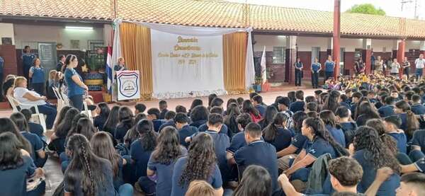 Escuela celebra 50 años con refacciones solventadas por los padres - Nacionales - ABC Color