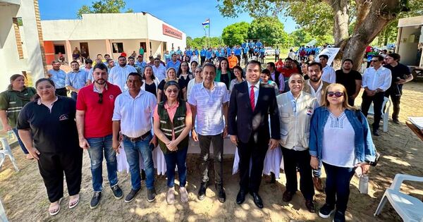 «Casa de Justicia Móvil» brindó servicios en Carmelo Peralta