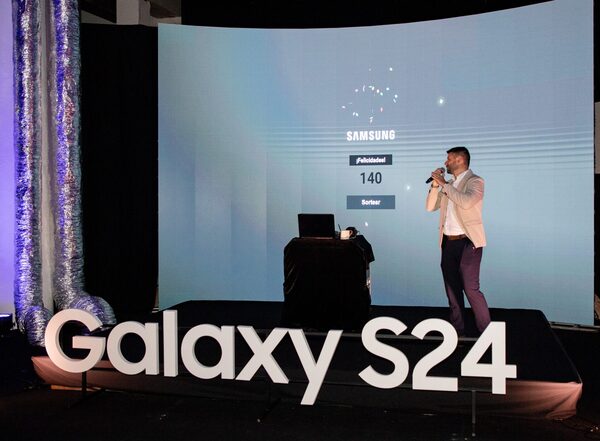 Desembarco de la innovación: Nueva serie de teléfonos potenciados por inteligencia artificial llega a Paraguay - MarketData