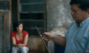 Este viernes el cineclub proyecta documental Cuchillo de palo 