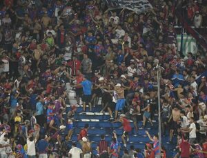Referente de "La Plaza" asegura que entrarán igual a los estadios · Radio Monumental 1080 AM